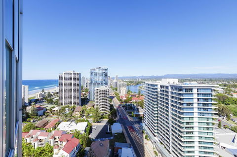 Q1 Resort & Spa - Official - New South Wales Tourism  34