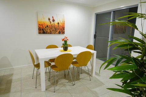 Direct Collective - Breeze On Brightwater - New South Wales Tourism  21