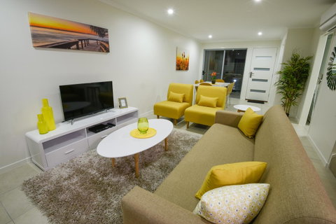 Direct Collective - Breeze On Brightwater - New South Wales Tourism  11