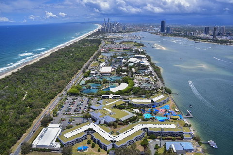 Sea World Resort - New South Wales Tourism  15