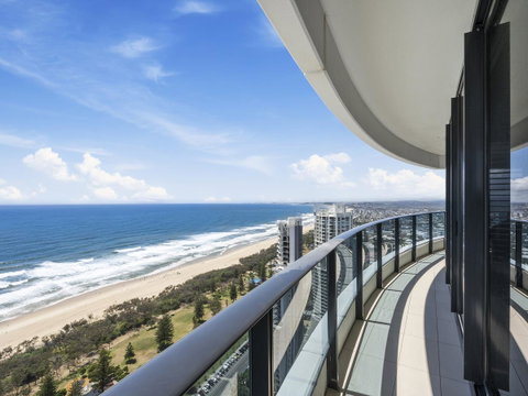Oracle Resort Broadbeach - Gclr - New South Wales Tourism  18