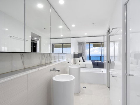 Oracle Resort Broadbeach - Gclr - New South Wales Tourism  24