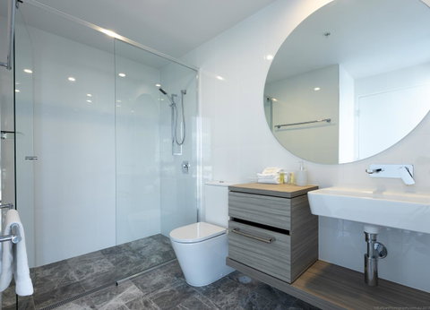 Qube Broadbeach - New South Wales Tourism  5