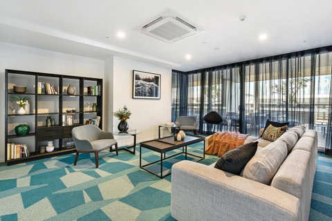 Qube Broadbeach - New South Wales Tourism  33