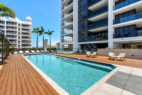 Qube Broadbeach - New South Wales Tourism  17