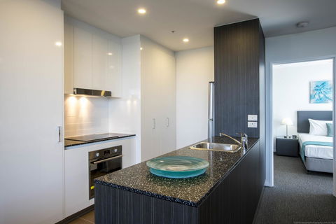 Synergy Broadbeach - Official - New South Wales Tourism  1