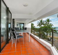 Roydon Beachfront Apartments - New South Wales Tourism 
