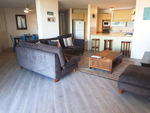 Casablanca Beachfront Apartments - New South Wales Tourism  5