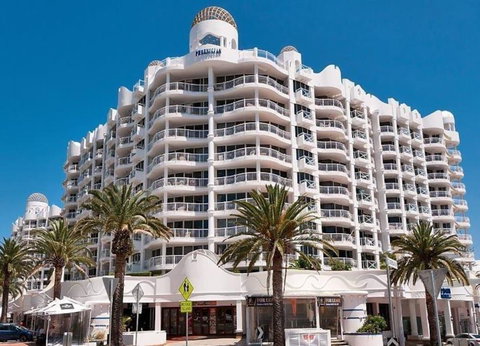 Broadbeach Holiday Apartments - New South Wales Tourism  42