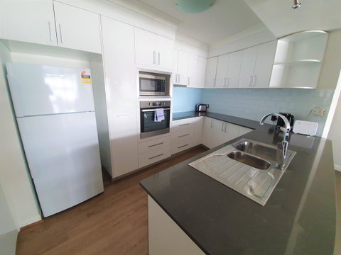 Broadbeach Holiday Apartments - New South Wales Tourism  10