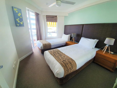 Broadbeach Holiday Apartments - New South Wales Tourism  7
