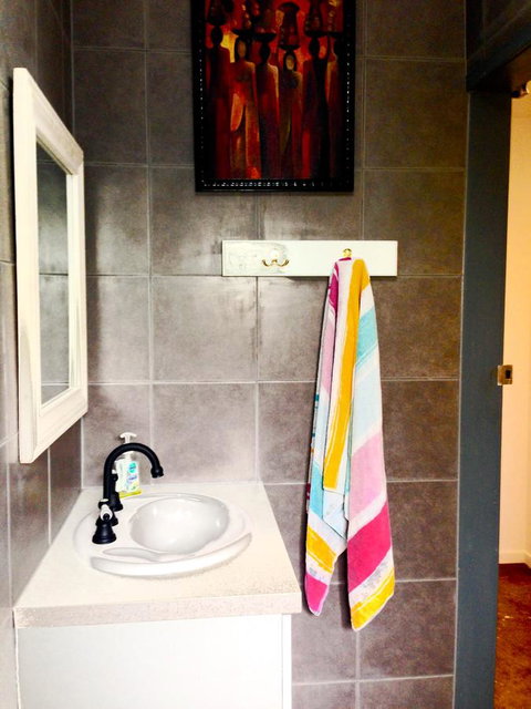 XYL Pets Friendly Seaside Boutique Guesthouse - New South Wales Tourism  4