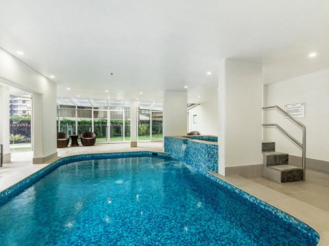 Sunbird Beach Resort Main Beach - New South Wales Tourism  42