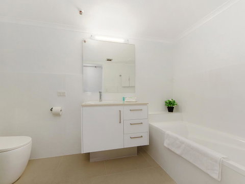 Sunbird Beach Resort Main Beach - New South Wales Tourism  31