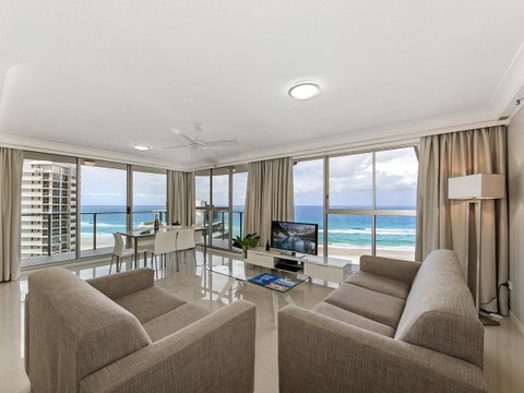 Sunbird Beach Resort Main Beach - New South Wales Tourism  19