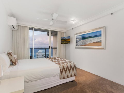 Sunbird Beach Resort Main Beach - New South Wales Tourism  12