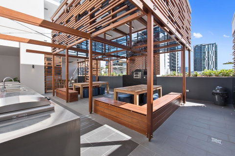 Ivy And Eve Apartments By CLLIX - New South Wales Tourism  8