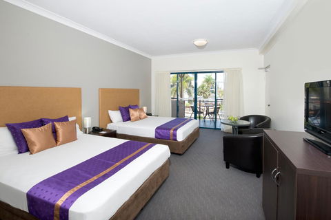 Park Regis Anchorage - New South Wales Tourism  12