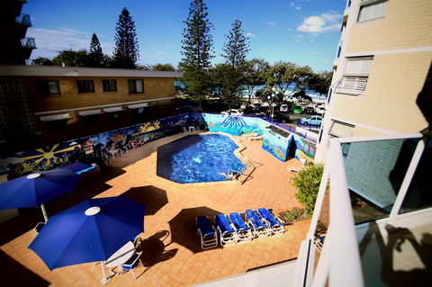 Grosvenor Beachfront Apartments Surfers Paradise - New South Wales Tourism  33