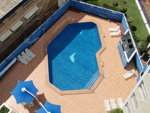 Grosvenor Beachfront Apartments Surfers Paradise - New South Wales Tourism  2