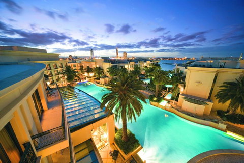 Imperial Hotel Gold Coast - New South Wales Tourism  8