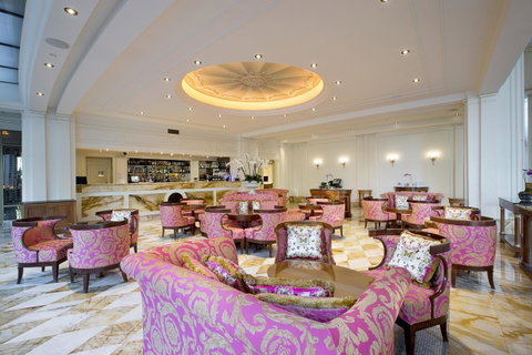 Imperial Hotel Gold Coast - New South Wales Tourism  12