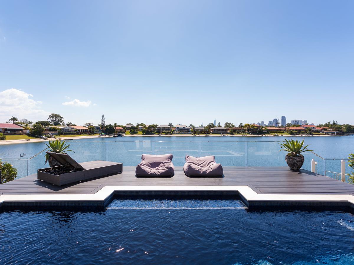 Mermaid Waters QLD New South Wales Tourism 