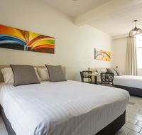 Nightcap at Emerald Star Hotel - New South Wales Tourism 