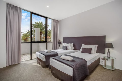 Aria Apartments - New South Wales Tourism  9