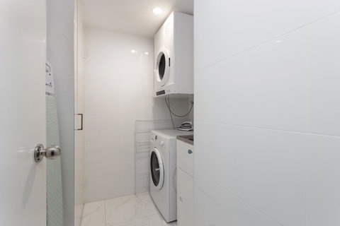 Capricornia Apartments - New South Wales Tourism  14