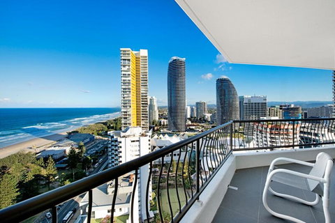 ULTIQA Beach Haven On Broadbeach - New South Wales Tourism  8