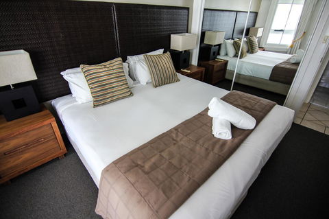 The Phoenician Resort - New South Wales Tourism  31