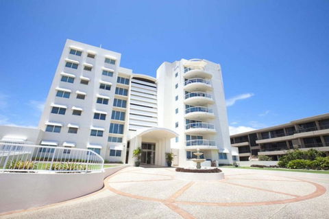 Regency On The Beach - New South Wales Tourism  14