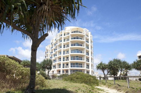Regency On The Beach - New South Wales Tourism  12