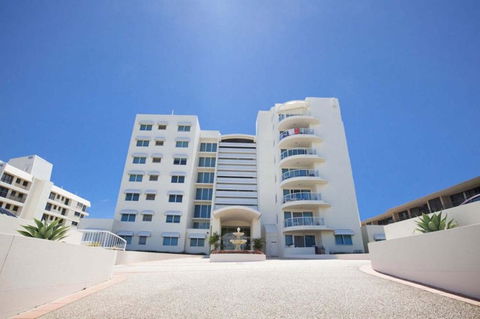 Regency On The Beach - New South Wales Tourism  13