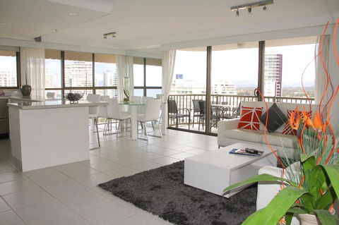 De Ville Apartments - New South Wales Tourism  14