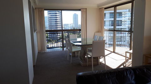 De Ville Apartments - New South Wales Tourism  5
