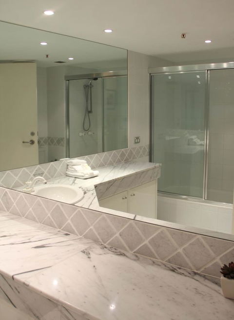De Ville Apartments - New South Wales Tourism  3