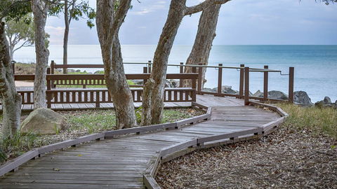 Oaks Hervey Bay Resort And Spa - New South Wales Tourism  4