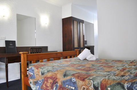 Alexandra Park Motor Inn - New South Wales Tourism  37