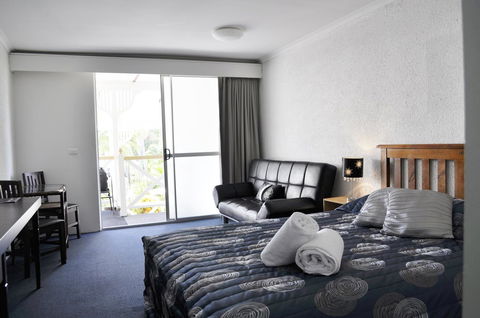 Alexandra Park Motor Inn - New South Wales Tourism  41