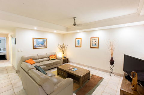 Bermuda Villas - New South Wales Tourism  2