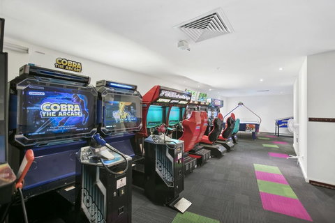 Towers Of Chevron - Private Apartment - New South Wales Tourism  18