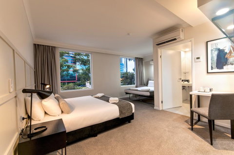 Woodroffe Hotel - New South Wales Tourism  15