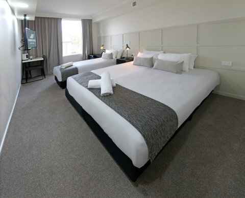 Woodroffe Hotel - New South Wales Tourism  13