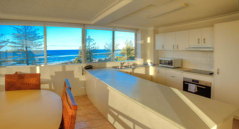 Oceania On Burleigh Beach - New South Wales Tourism  3