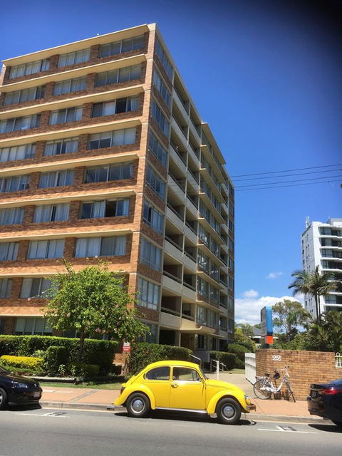 Oceania On Burleigh Beach - New South Wales Tourism  31