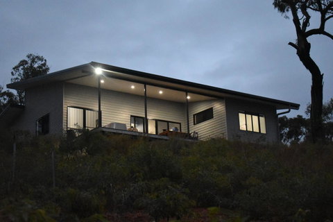 Ironbark House - New South Wales Tourism  3