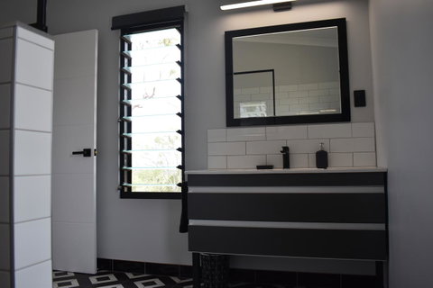 Ironbark House - New South Wales Tourism  26