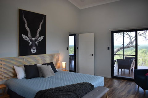 Ironbark House - New South Wales Tourism  10
